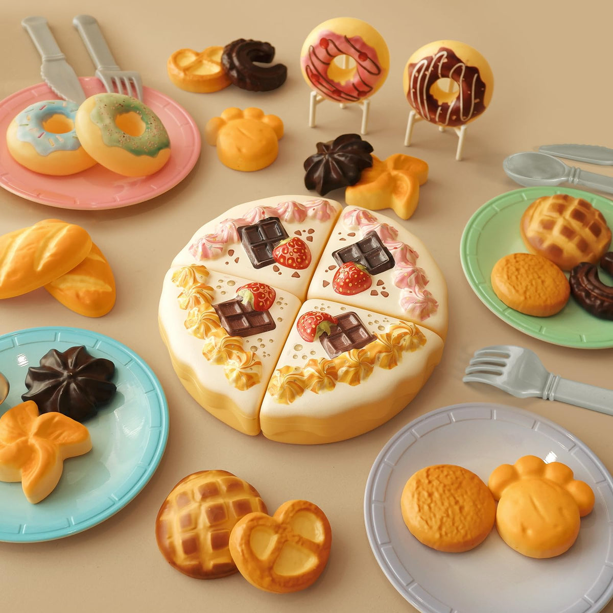 GILOBABY tea party cake slices showcase vibrant colors for imaginative play and storytelling