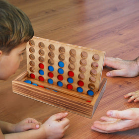 Glintoper wooden lid box storing game pieces neatly