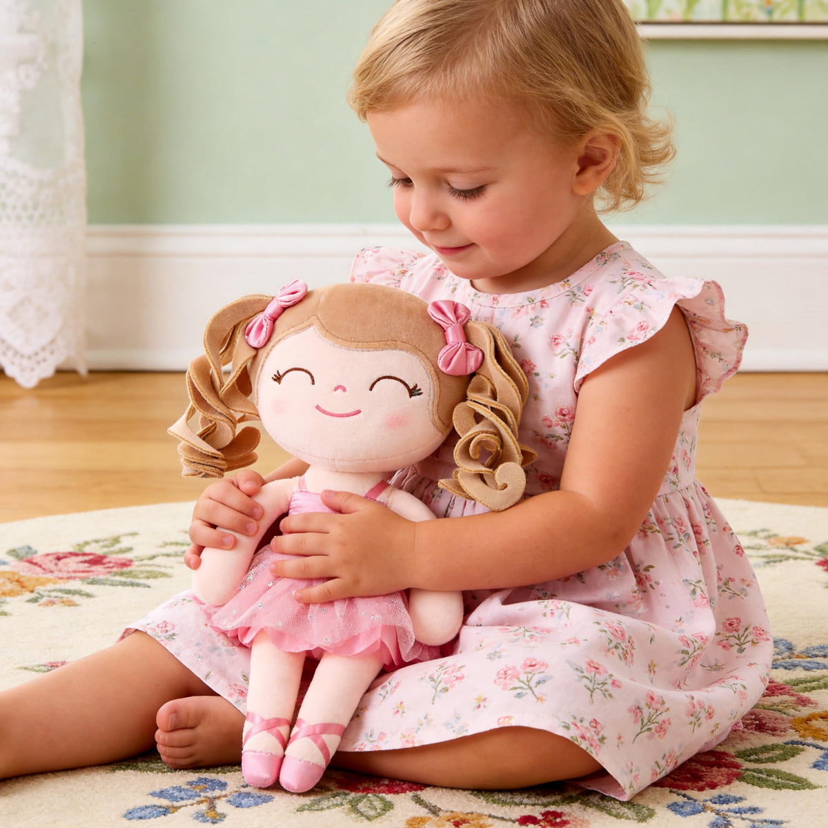 Gloveleya safe non-toxic materials ensure child-friendly playtime.