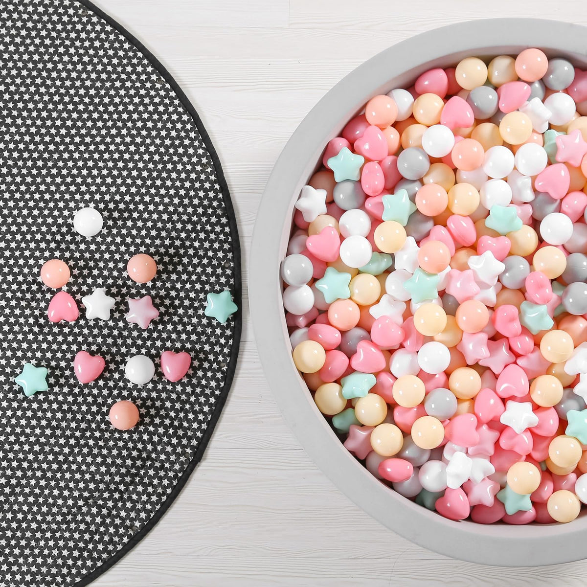 GOGOSO 100-piece set supports sensory exploration and color variety.