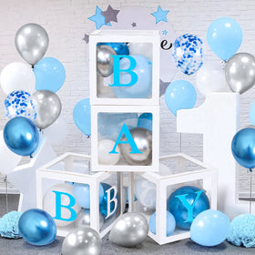 Golray star foil balloons add sparkle to the party space.