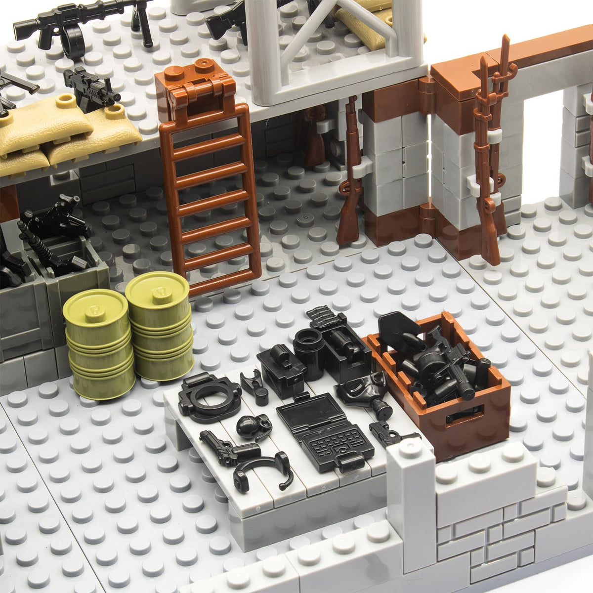 Gonsausola roadblocks and oil drums add realistic terrain for creative play