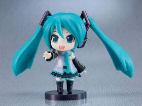 Poseable articulation lets fans recreate iconic scenes.