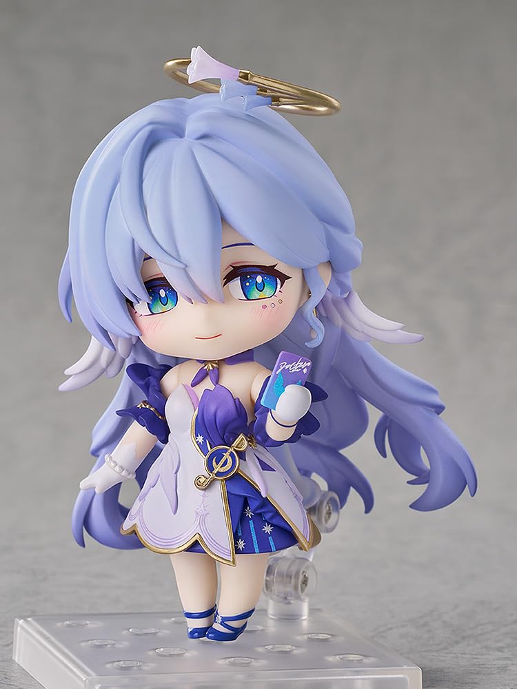 Good Smile Robin Nendoroid additional accessories enable versatile posing options.
