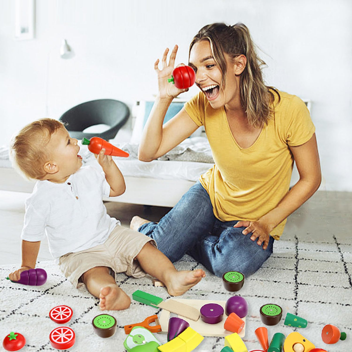 GOPLACS wooden storage box keeps play food organized and portable.