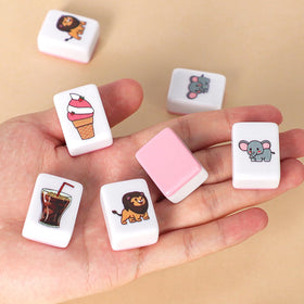 GRACIAS 50-tile set supports solo and two-player modes