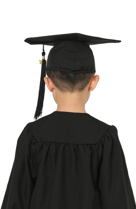GraduatePro gown features reinforced shoulder yoke for easier movement during events.