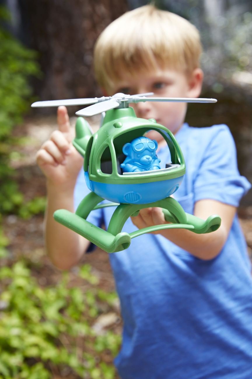 Green Toys Helicopter eco-friendly build and dishwasher-safe material