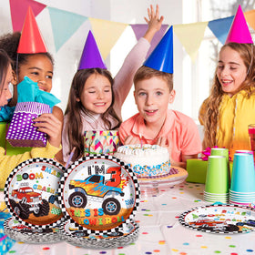 Grencian race-theme party setting pairs with birthday decor