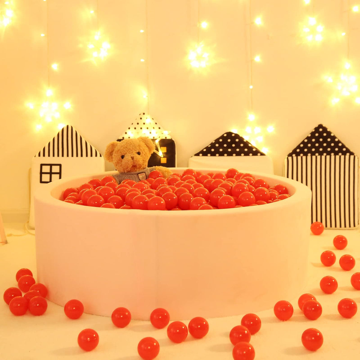 GUESVOT ball pit balls in bright colors that invite touch and color-play