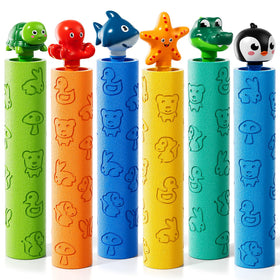 Guminnara crocodile-handle foam water gun for easy team play.