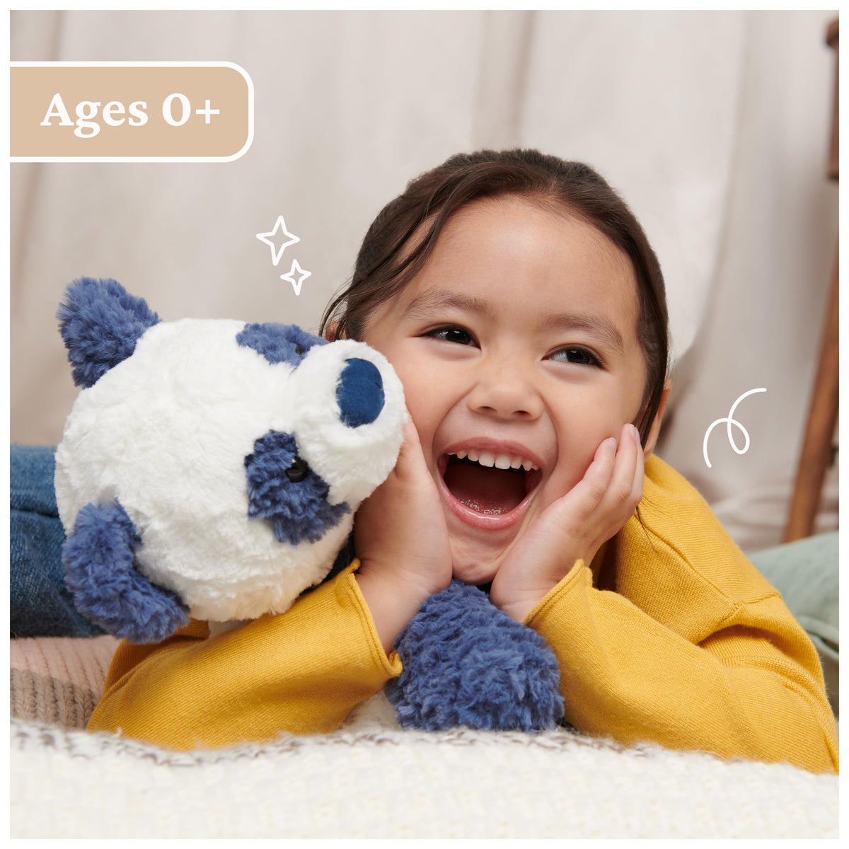 GUND Cozys Panda rippled fur texture enhances grip during cuddle