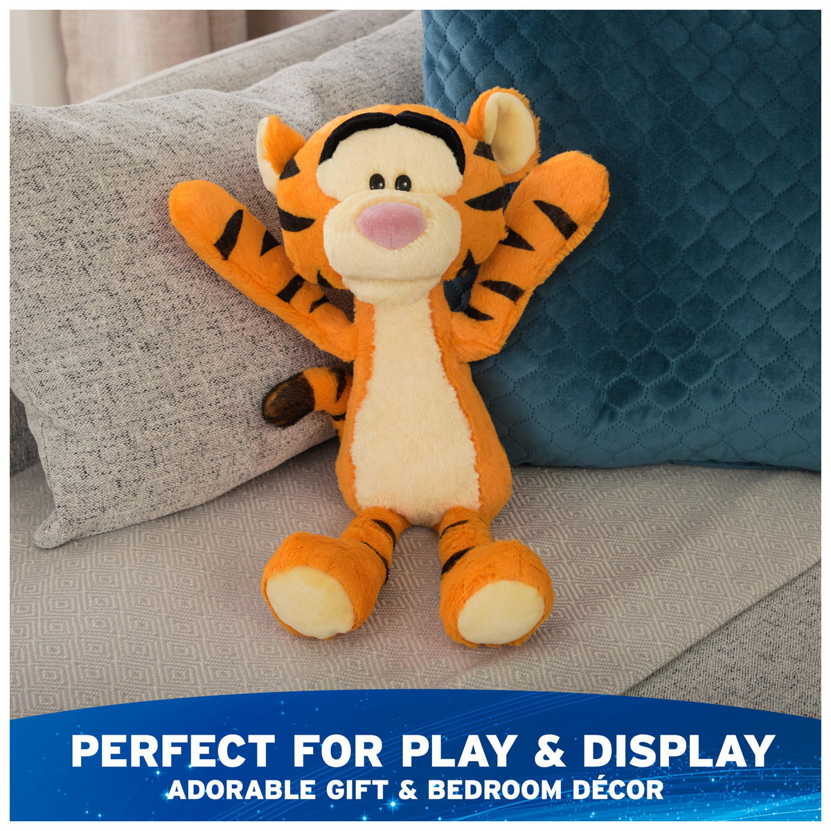 GUND Disney plush in protective poly bag, ideal gift.