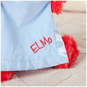 Soft hug-worthy red fur and plush fabric for cuddling