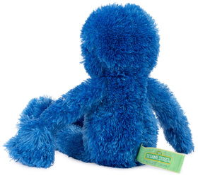 GUND Grover nose and smile detail adds charm