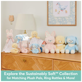 GUND Lovey is machine washable for easy cleaning and durability