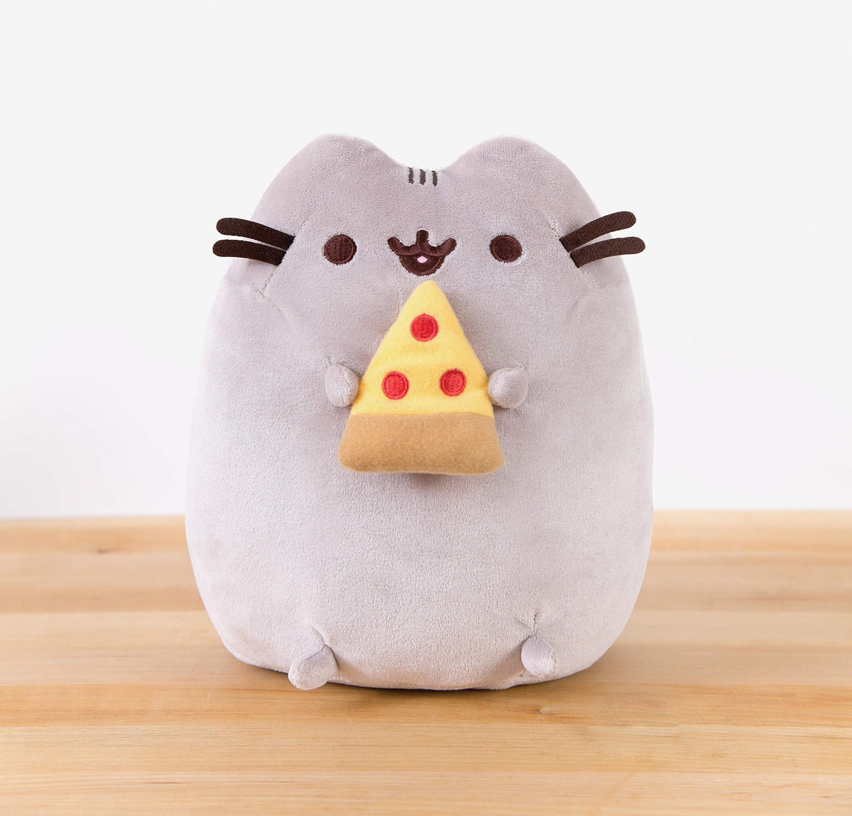 GUND Pusheen Snackable Pizza Plush pizza slice close-up, ideal for fans and display-worthy gifts.