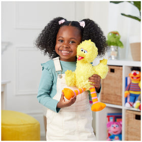 GUND Big Bird plush texture highlighting soft, plush material for cuddles