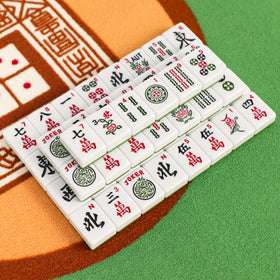 GUSTARIA set includes jokers and blank spares for flexible gameplay options.