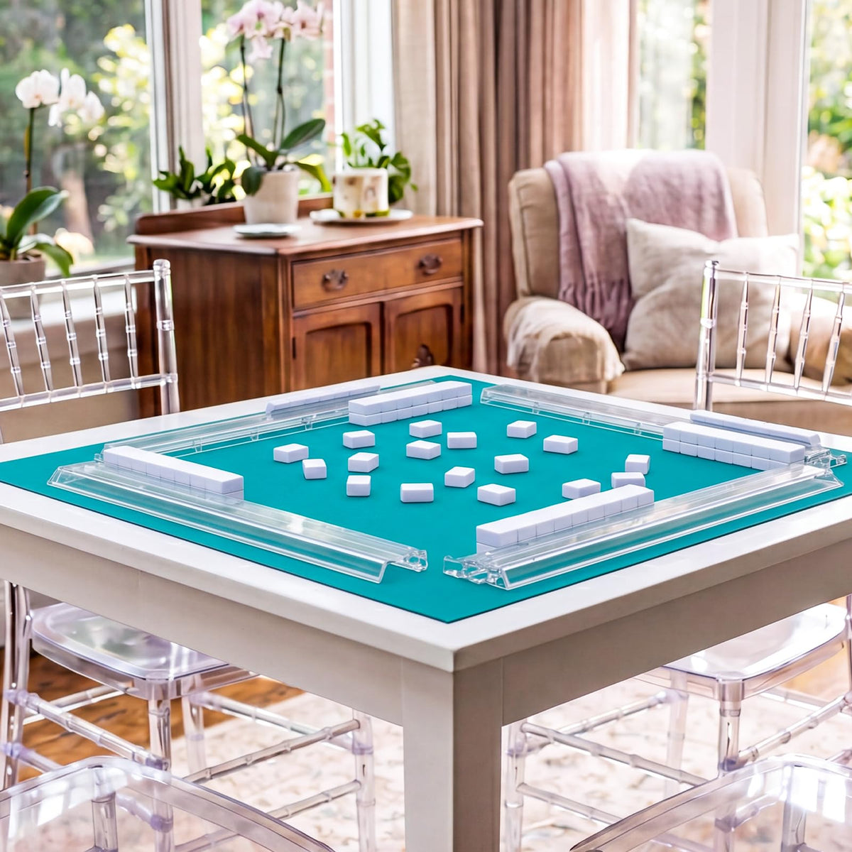 GUSTARIA rack-pusher combo supports portable mahjong play at home or on the go.