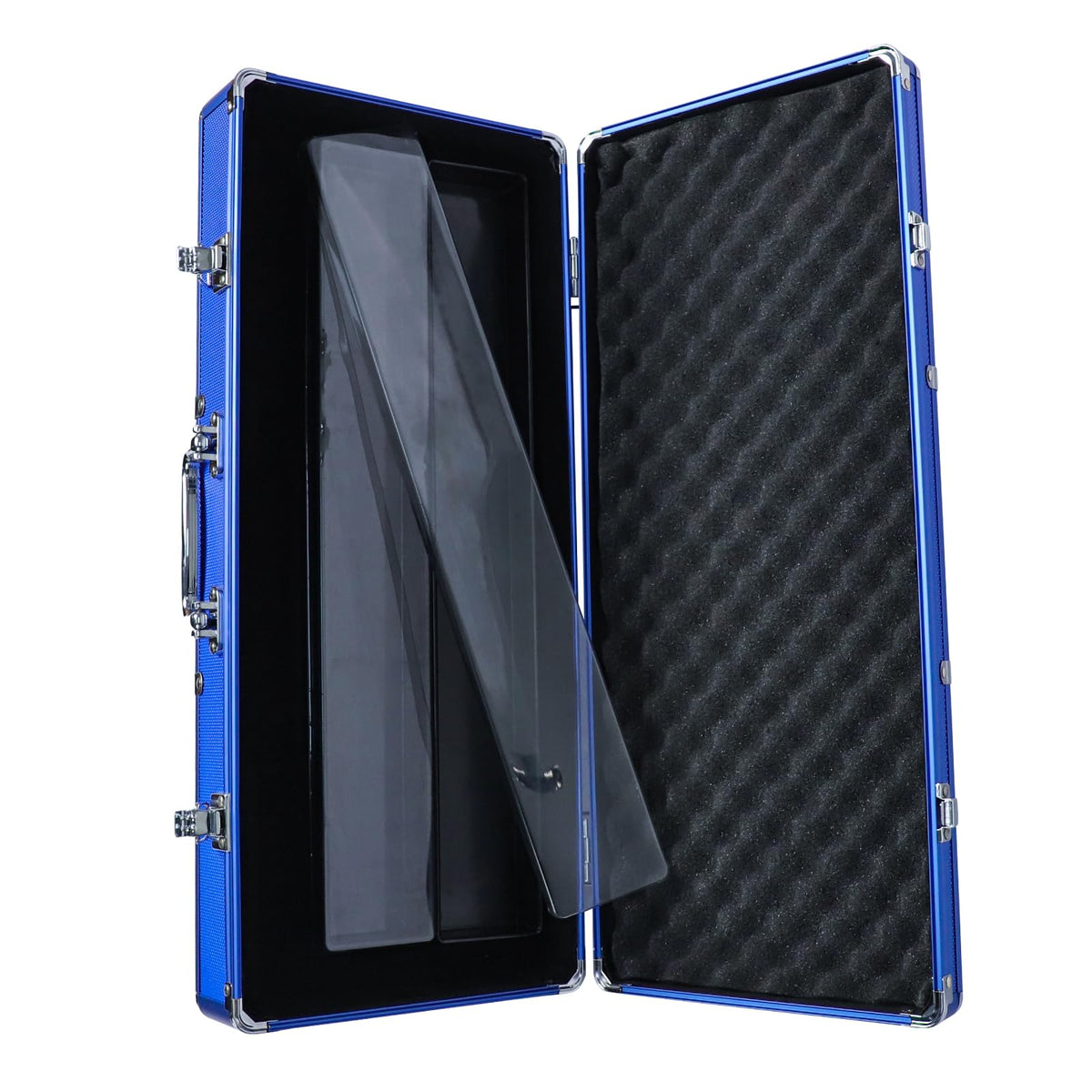 Travel-friendly GUSTARIA Mahjong case for easy transport