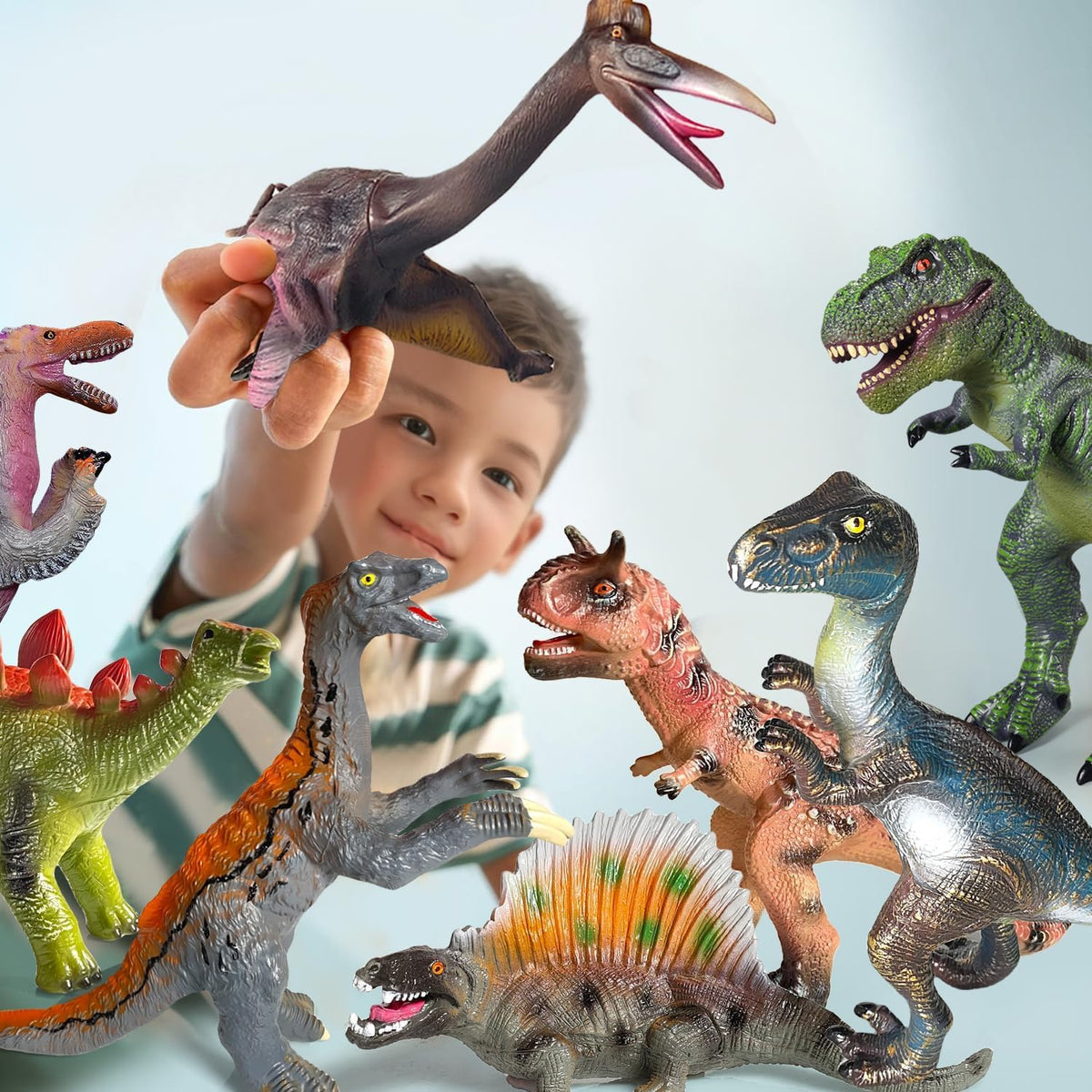 Gzsbaby Carnotaurus jumbo figure supports storytelling and active pretend play.