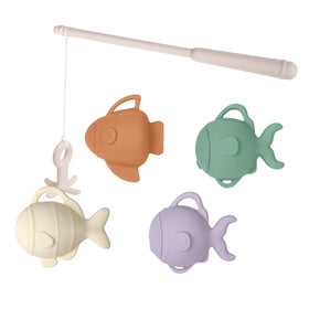 haakaa Baby Bath Fishing Toy Set with hook-and-catch action supporting focus and hand-eye coordination.