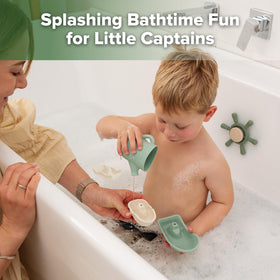 Haakaa spinner toy close-up boosts fine motor skills with secure suction.