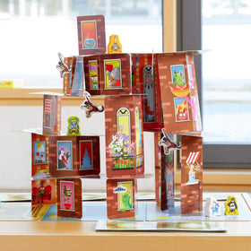 Rhino Hero Super Battle 2-4 players suitable for ages 5-99.
