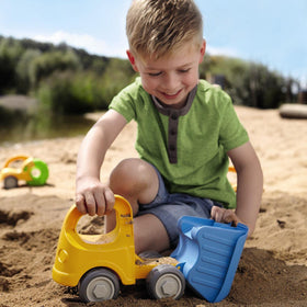 HABA safe materials dump truck BPA-free and phthalate-free for peace of mind.