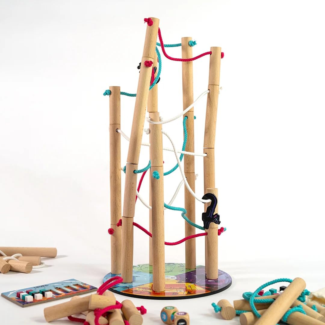 Hachette Boardgames Nekojima compact packaging: easy storage for quick sessions
