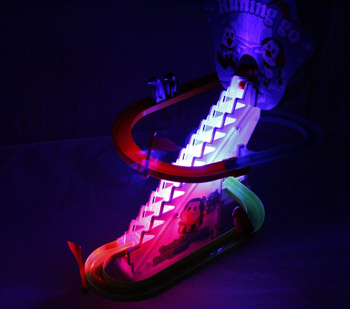 Haktoys three penguins racing down the track for lively fun