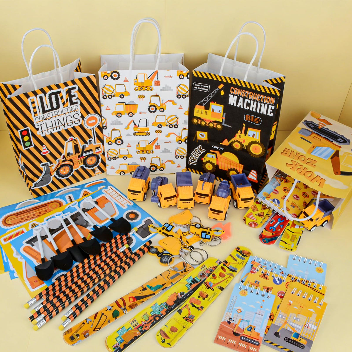 Halema shovels as robust party fillers for bags and crafts.