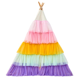 HalloDeer tepee tent inspires independent play and cozy reading corners.