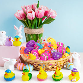 Halovin Easter ducks bath-time toy encourages splashing and imaginative water play.