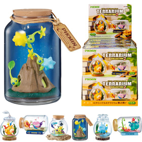 Hamee RE-Ment Pikmin red bottle scene figure ideal for desk display.
