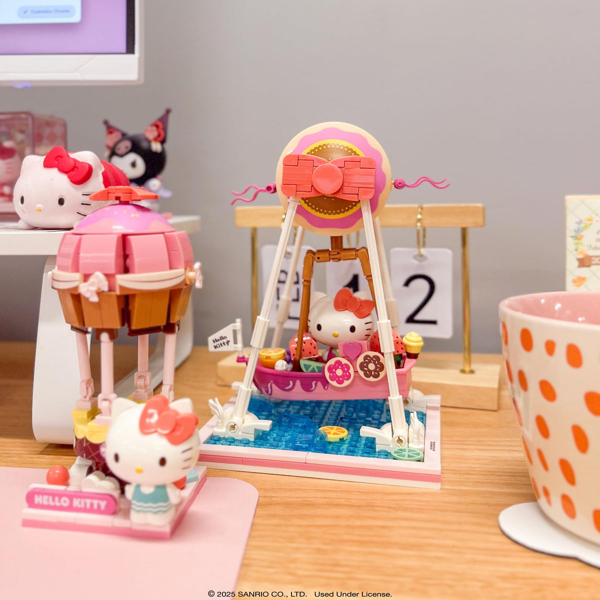 Hamee Sanrio Summer Wunderland Hello Kitty figure showcasing an iconic character variant.