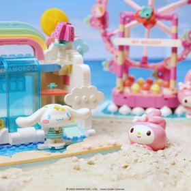 Hamee Sanrio Hello Kitty figure – iconic character ready for collection and display.