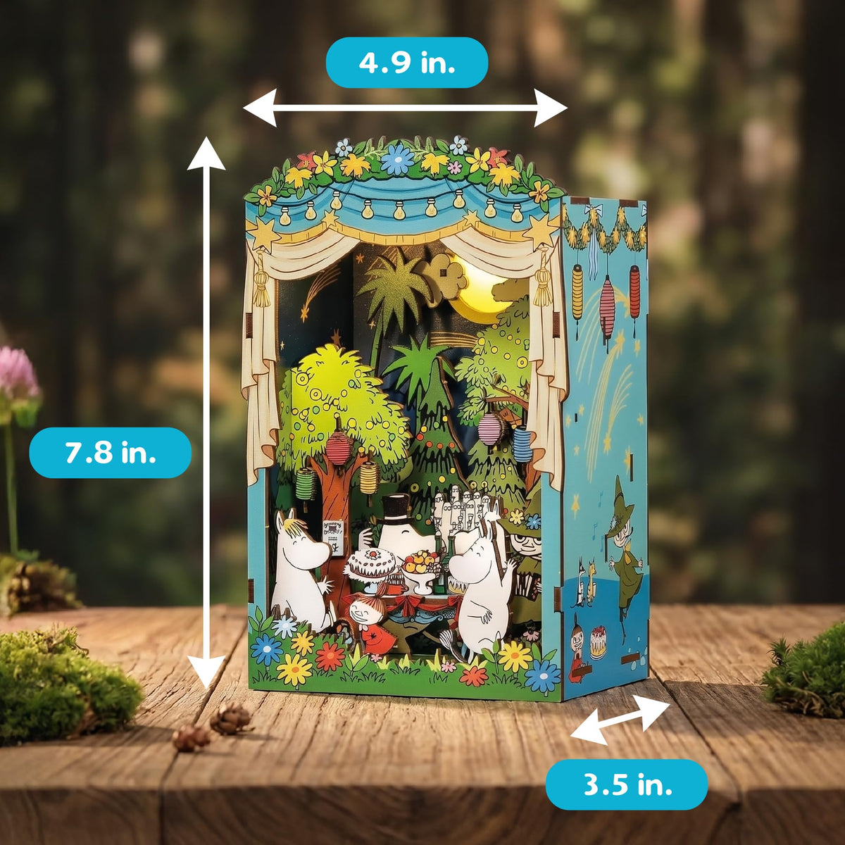 Hands Craft Snufkin and Little My figurines diorama detail brings the scene to life.