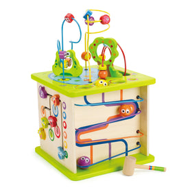 Hape Country Critters Play Cube side 1 bead adventure land promotes dexterity and active problem-solving.