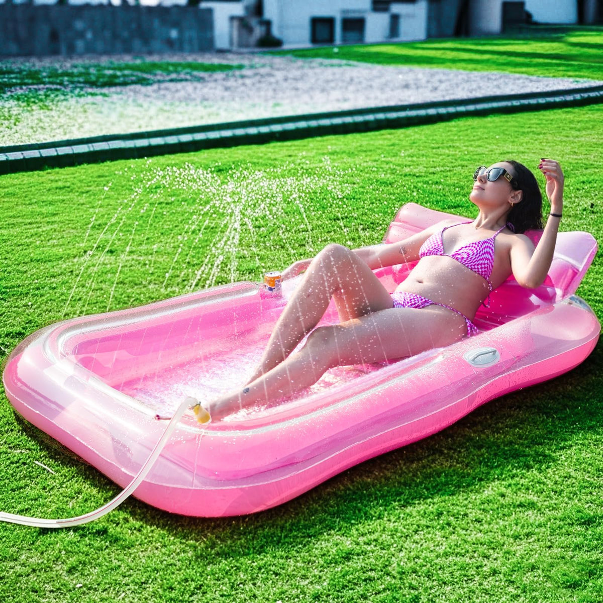 Happy Aplenty inflatable tanning pool lounger with sprinkler for cooling sunbathers