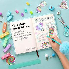 HAPPY LOLLI Mint LolliME markers bring vibrant color to pages and doodling.
