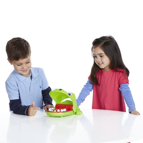 Hasbro Crocodile Dentist ready-to-play scene invites kids to join.