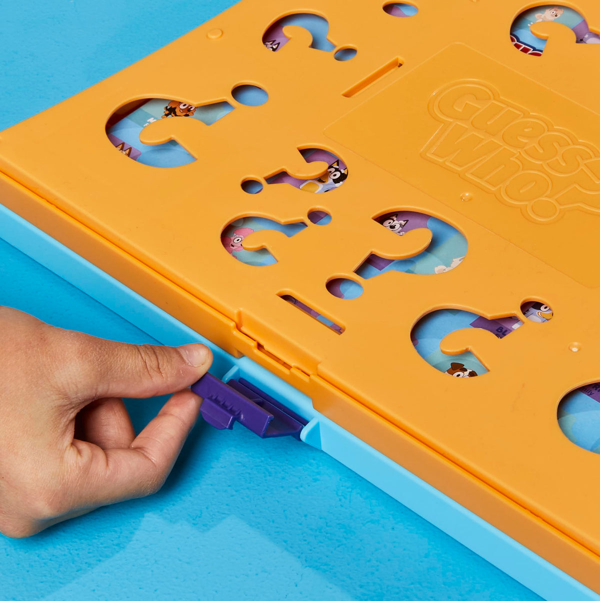 Hasbro Guess Who? Bluey Edition a gift for Bluey fans.