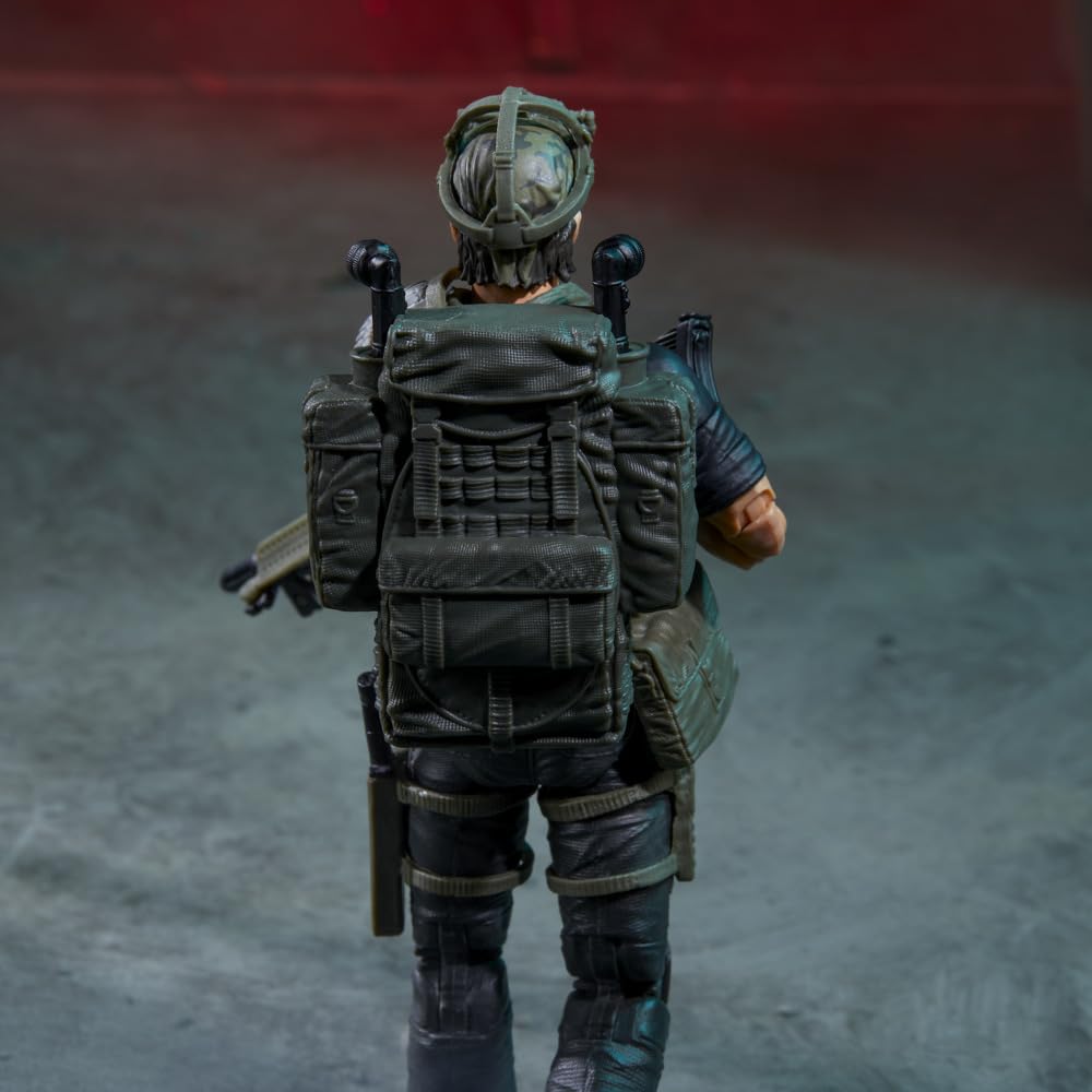 Hasbro G.I. Joe Nightforce Tunnel Rat figure with backpack and flashlights accessories