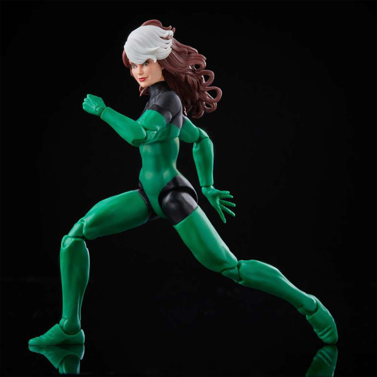 Hasbro Marvel Legends Rogue details deco and high articulation for collector shelves.