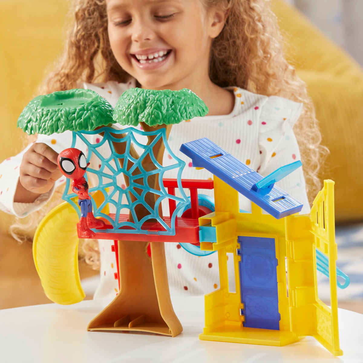 Hasbro Spidey Playground Playset folding feature makes storage quick and tidy.