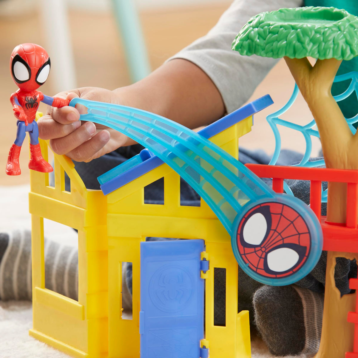 Hasbro Spidey Playground Playset slide and flip enhance tactile play and movement.