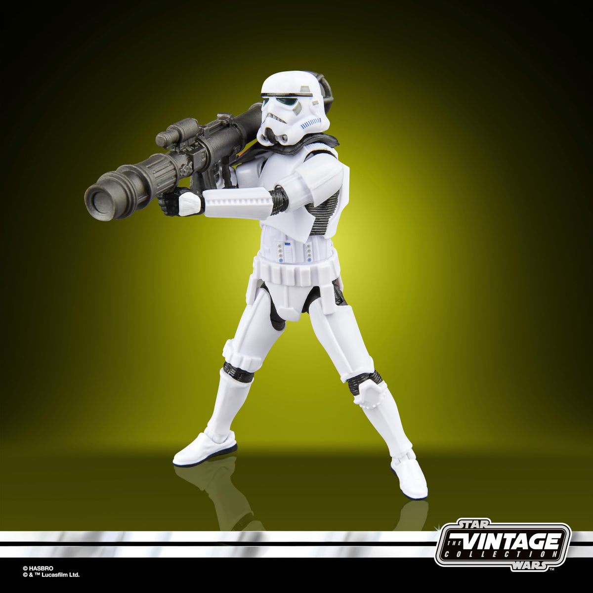 Poseable 3.75-inch Hasbro Rocket Launcher Trooper ready for dynamic poses