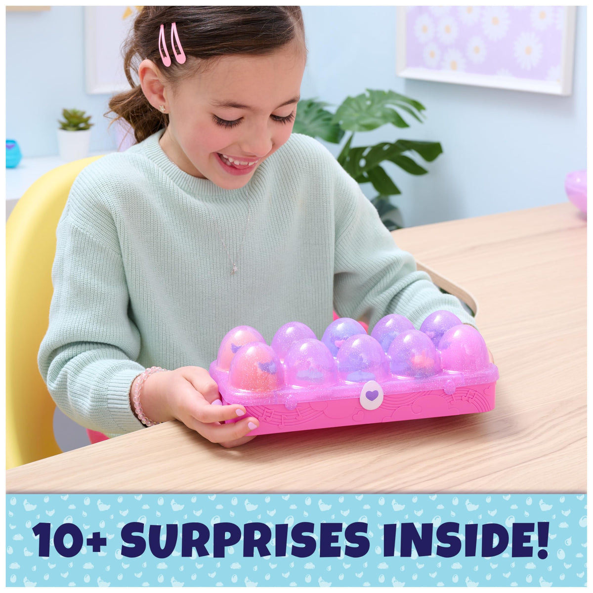 Hatchimals Alive microphone accessory expands pretend performances and storytelling.